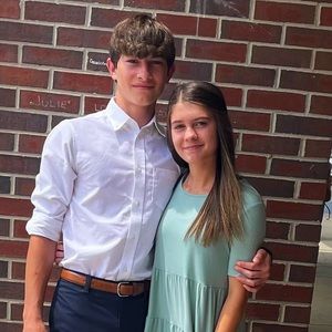 Meet your Posher, Emma